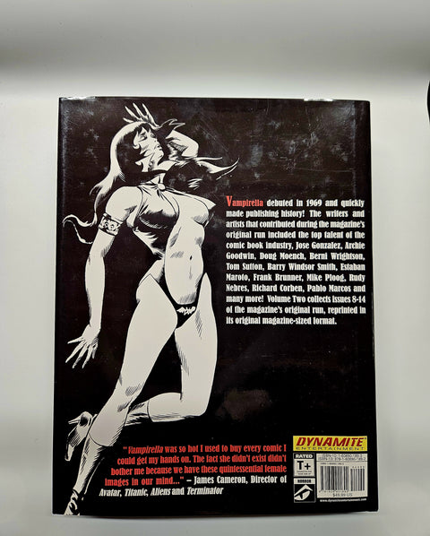 Vampirella Archives Vol.2 (Hardcover)
